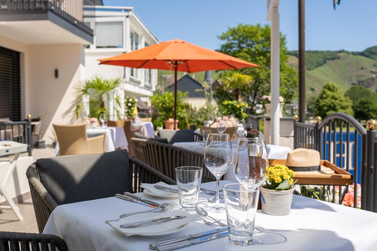 Hotel Zur Traube Ürzig Εξωτερικό φωτογραφία