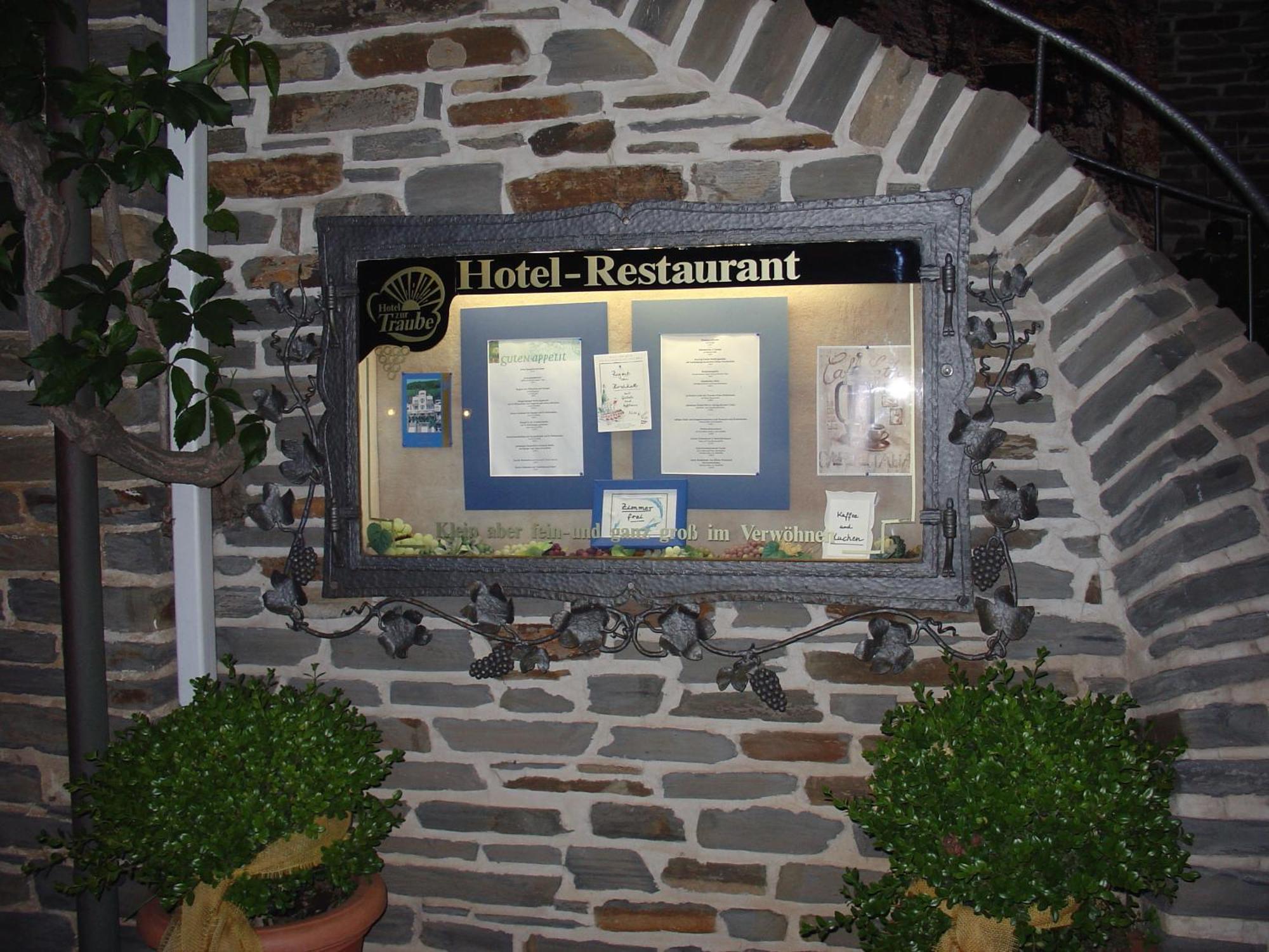 Hotel Zur Traube Ürzig Εξωτερικό φωτογραφία