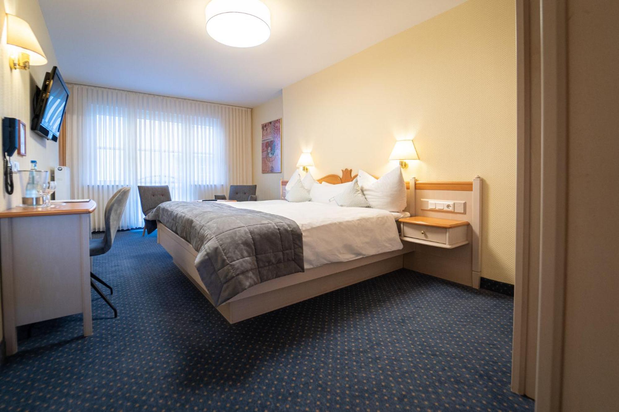 Hotel Zur Traube Ürzig Δωμάτιο φωτογραφία