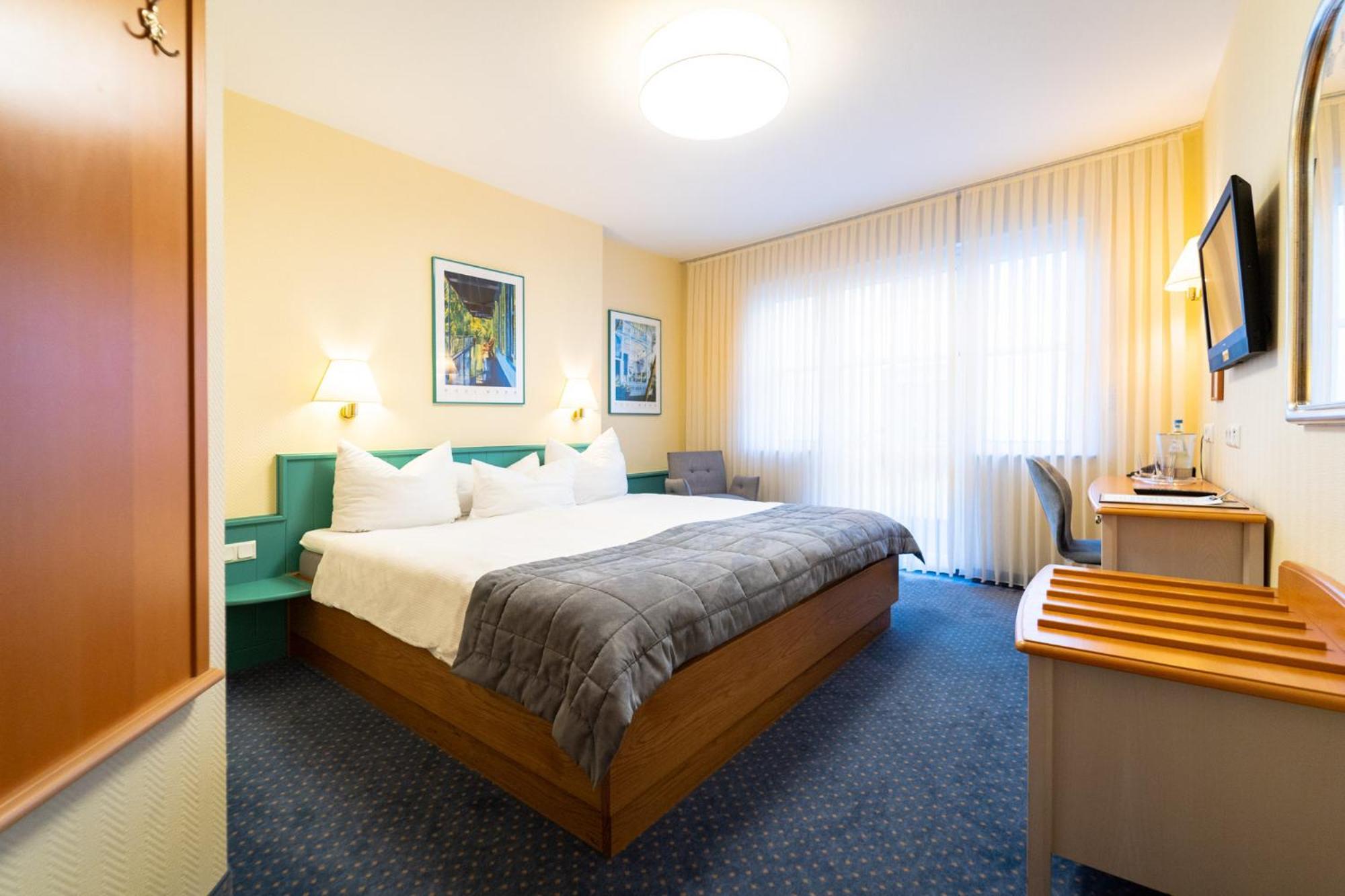 Hotel Zur Traube Ürzig Δωμάτιο φωτογραφία